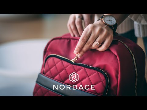 Nordace Ellie - Mini mochila para mujer con puerto de carga USB, resistente  al agua, mini mochila diaria, Negro -, Mochilas Daypack