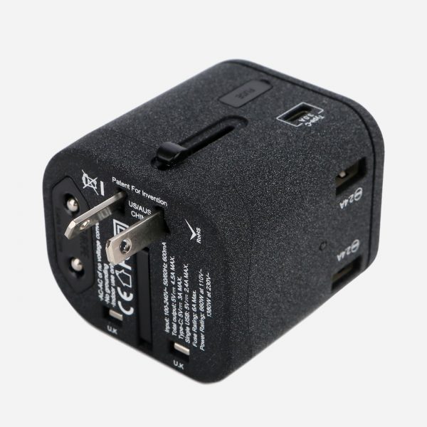 Nordace Universal-Reiseadapter mit USB-Ladeanschlüssen & Typ C USB-Anschluss