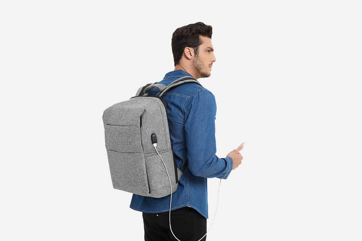 Nordace Mochila inteligente Nelson con puerto de carga USB, resistente al  agua, mochila diaria para computadora portátil, para trabajo, viajes o uso