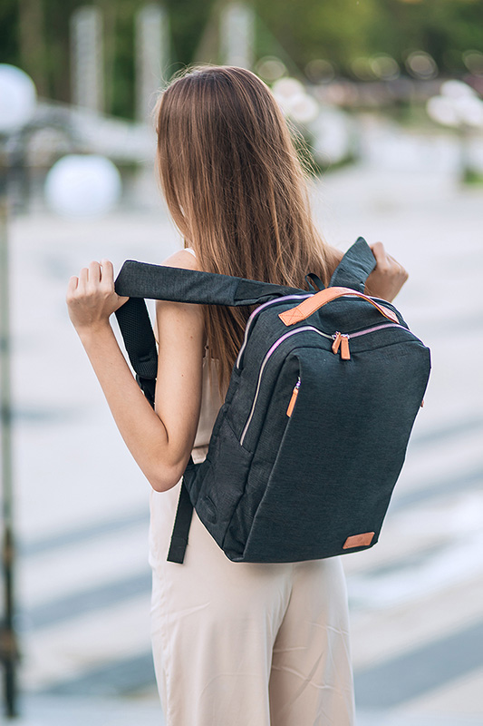 Seis mochilas de viaje en las que cabe perfectamente el ordenador